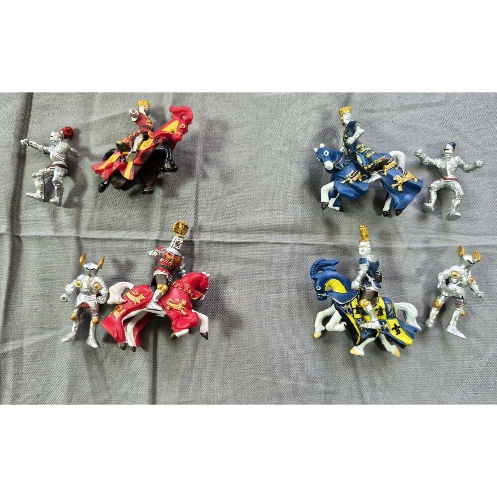 Vtg 2006 Papo Mini Medieval Knights Mixed Lot of 12 Figurines Red/Blue Horse